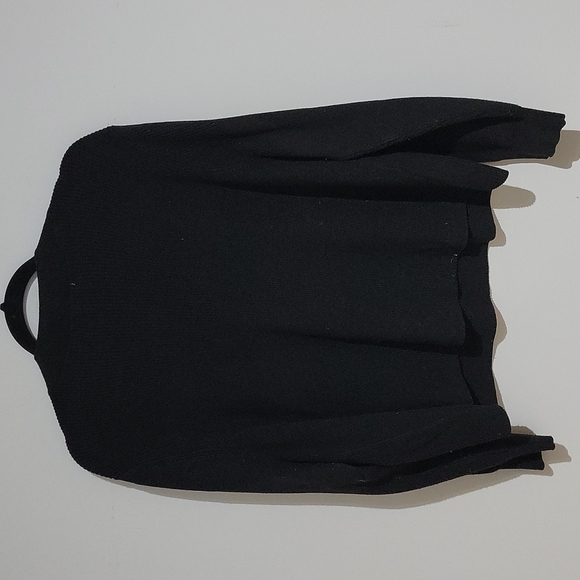 Cropped Thick Sweater - Picture 6 of 6